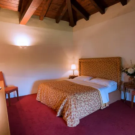 بيت ضيافة Castello Di Susans Maiano (Friuli Venezia Giulia)
